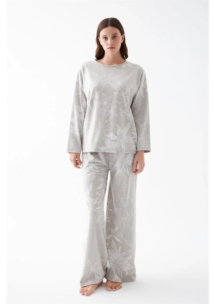 Kadın Oversize Gri Çiçek Desenli Pamuklu Kalın Pijama Takımı