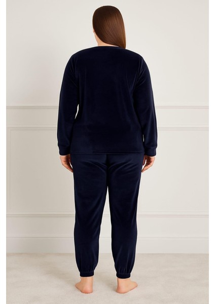 Kadın Büyük Beden 13212 Kadife Pijama Takımı Lacivert fiyatları
