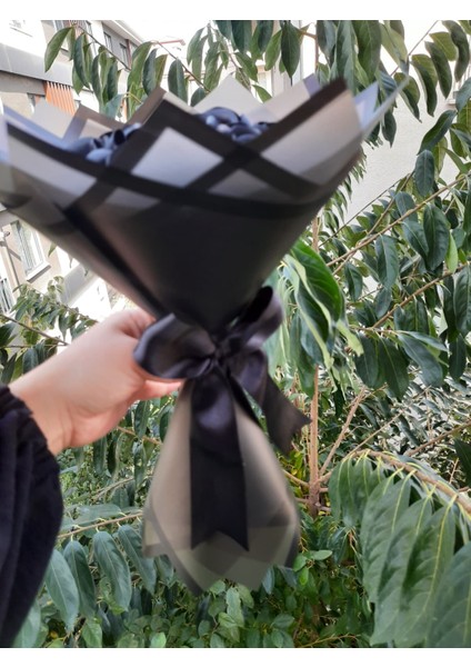 7 Li Solmayan Gül Buketi Siyah Gül Dışı Siyah fiyatları