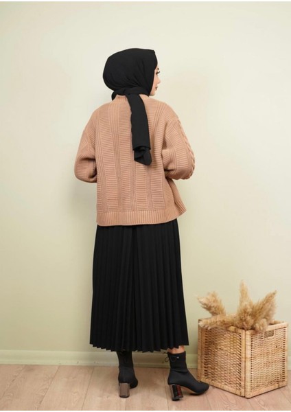 Kadın Pileli Astarlı Etek modelleri
