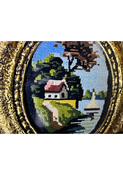 Ahşap Çerçevesinde Avrupa Goblen Pano 21 cm 19 cm Ölçülerinde