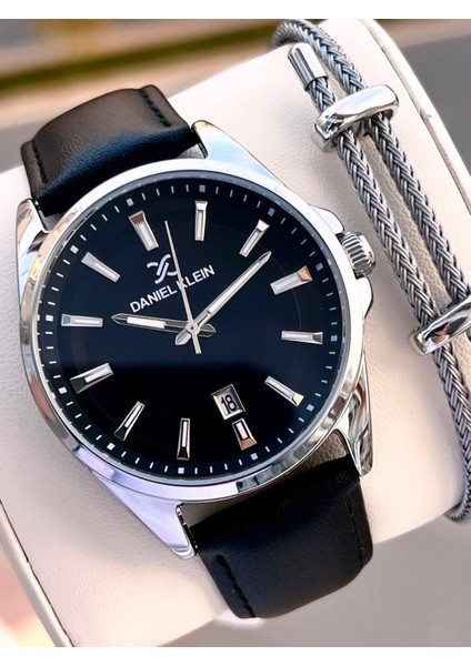 Deri Kordon Takvimli Kadran 2 Yıl Garantili 3 Atm Dayanıklı Erkek Kol Saati E140036-2