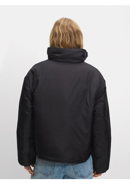 Yüksek Yakalı Kapitone Ceket fırsatları