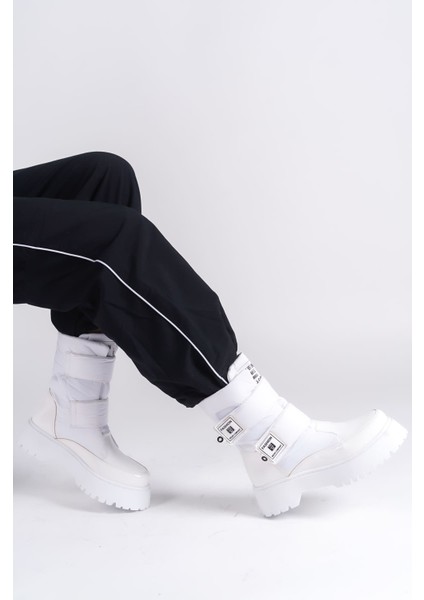 Lumı Cırt Cırtlı Suya ve Soğuğa Dayanıklı Paraşüt Kumaş Rugan Kadın Bot Bt Beyaz indirimleri