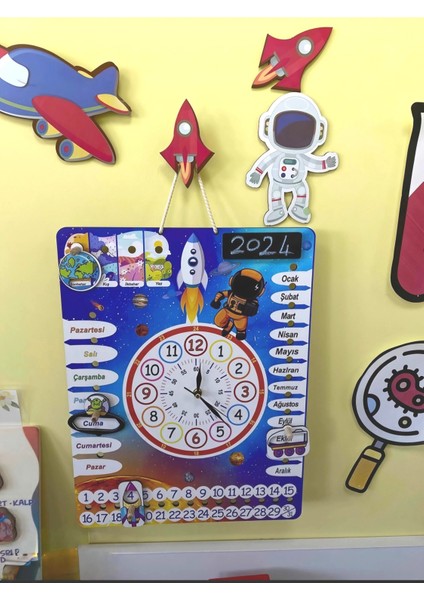 Gezegen Temalı Çocuk Odası Duvar Saati - (Gerçek Saatli Duvar Takvimi) indirimleri