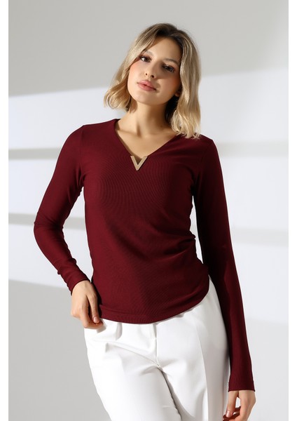 Gold Aksesuarlı Uzun Kollu Şık Bluz fiyatları