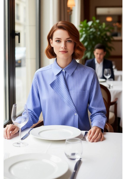 Kadın Çizgili Dokuma Gömlek Asimetrik Yaka Detayıyla Fark Yaratan Bir Tasarım Fonksiyonel Şık modelleri