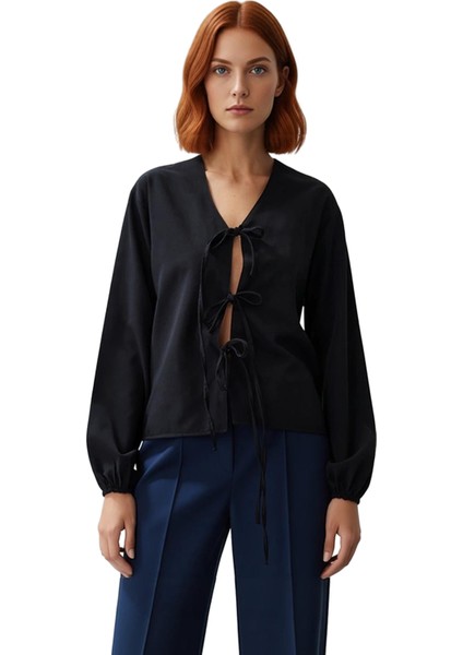 Kareli Bağlamalı Kadın Bluz V Yaka Balon Kol Detaylı Kısa Kesim Dokuma Üst Giyim Günlük Şıklık fırsatları