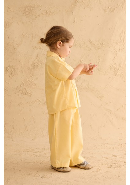 Asimetrik Yakalı Gömlek Sarı fırsatları