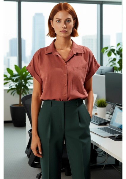 Kadın Dokuma Flamlı Pamuklu Gömlek Regular Kesim Kısa Kollu Plaj ve Günlük Şıklık Sunar Şık modelleri