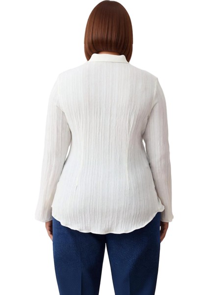 Dokulu Dokuma Kadın Gömleği Bele Oturan Kesimi Uzun Kolları Ile Şık ve Rahat Bir Seçim Spor fiyatları