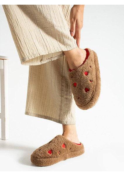 Kadın Peluş Kalpli Ev Terliği Misafir Terliği Bohça Terliği fırsatları