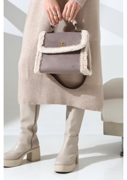 Peluş Detaylı Süet El ve Omuz Çantası Gri Kadın Çanta