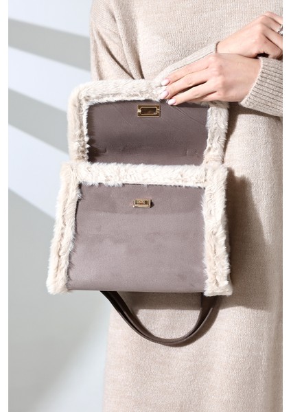 Peluş Detaylı Süet El ve Omuz Çantası Gri Kadın Çanta indirimleri