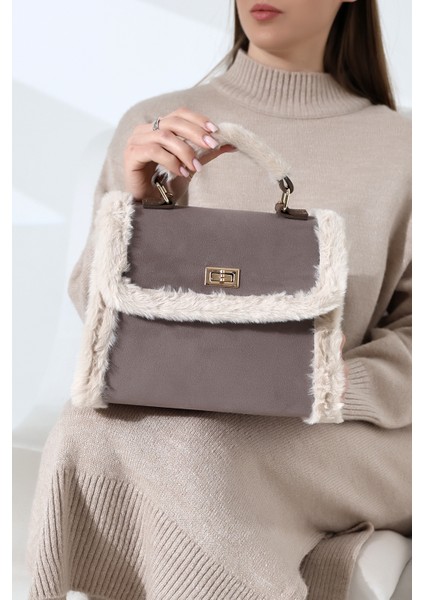 Peluş Detaylı Süet El ve Omuz Çantası Gri Kadın Çanta