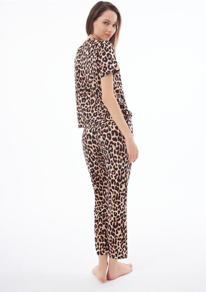 Premium Kadın Pijama Takımı Leopar Desenli Yumuşak Dokulu Kısa Kollu Bisiklet Yaka fiyatları