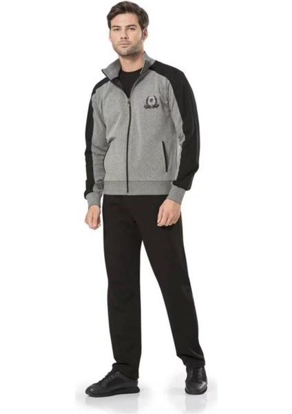 Erkek Fermuarli Dik Yaka Cepli Armali Eşofman Takimi TH.CLVR.70.P.45C fiyatları