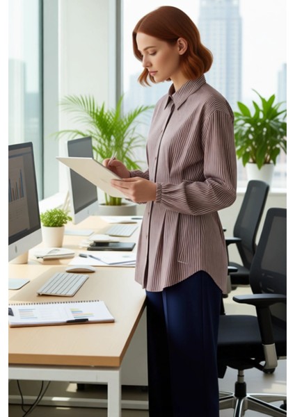 Kadın Bel Bağlama Detaylı Uzun Kollu Dokuma Gömlek Günlük Şıklık ve Konfor Sunan Modern Bir Tasarım modelleri