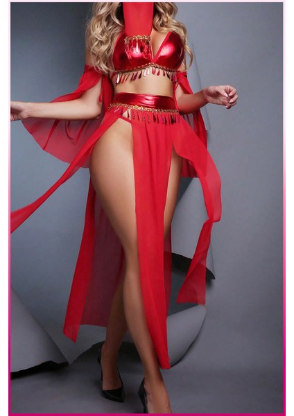 Kırmızı Şifon ve Saten Detaylı Kadın Dans Kostümü – Zincir Aksesuar Süslemeli Iki Parça Takım modelleri