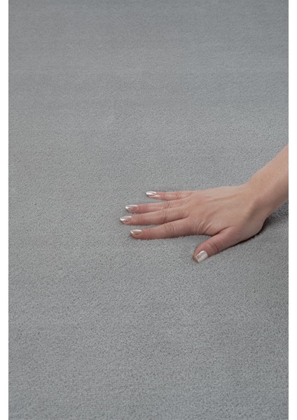 Cloudy Açık Gri Yuvarlak Saçaklı Peluş Yumuşacık Yıkanabilir Kaymaz Taban Halı Salon Oturma Odası modelleri