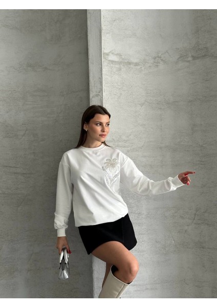 Çiçek Desenli Ipek Siyah Sweatshirt fiyatları