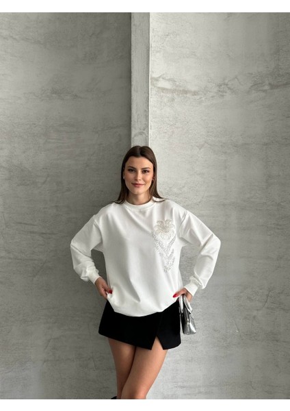 Çiçek Desenli Ipek Siyah Sweatshirt fırsatları