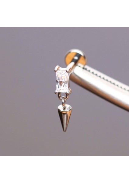 Yüksek Kalite G23 Titanium Kübik Spayk Sallantı Zirkon Titanyum 8x1.2mm Labret Piercing