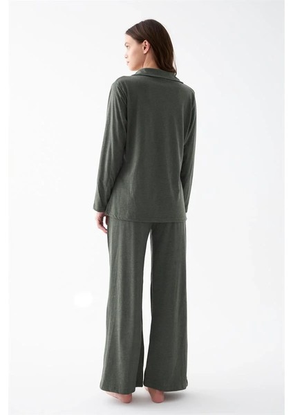 Kadın Haki Düğmeli Pamuklu Pijama Takımı modelleri