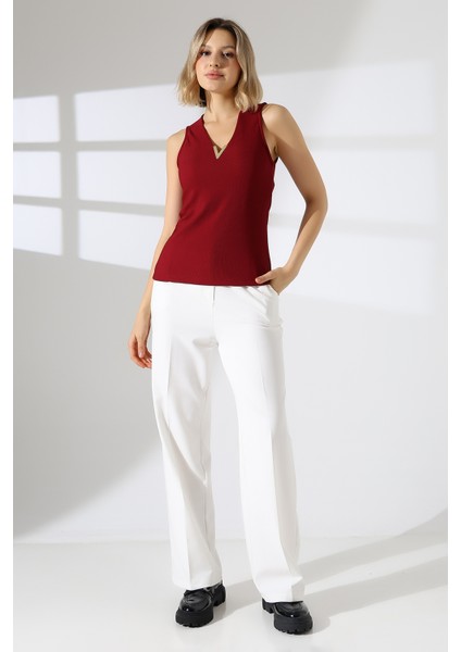 Gold Aksesuarlı Kolsuz Bluz fiyatları