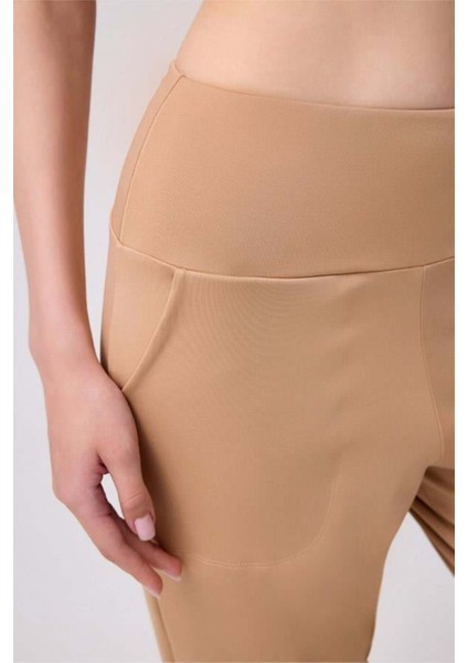 Bej Yüksek Bel Çift Cepli Kadın Jogger Eşofman Altı fiyatları