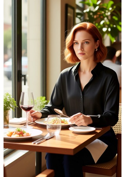 Kadın Oversize Dökümlü Gömlek Saten Dokulu Rahat Kesim Şık Görünüm Gün Boyu Konforlu Kullanım fiyatları