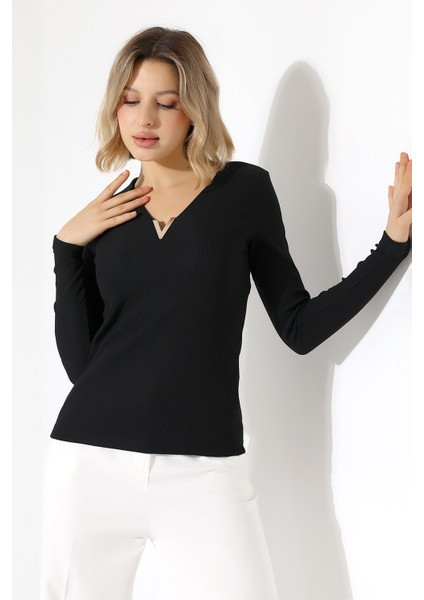 Gold Aksesuarlı Uzun Kollu Şık Bluz modelleri