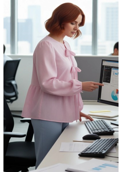 Kadın Çizgili Fiyonklu Dokuma Bluz Fonksiyonel Dayanıklı Kaliteli Konforlu Estetik Premium fırsatları