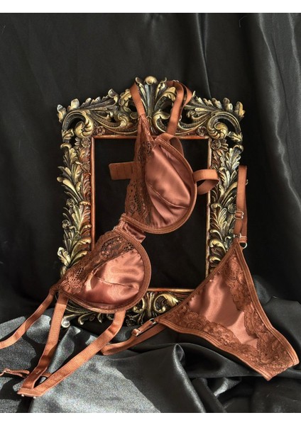 Saten Dantelli Iç Çamaşır Takımı