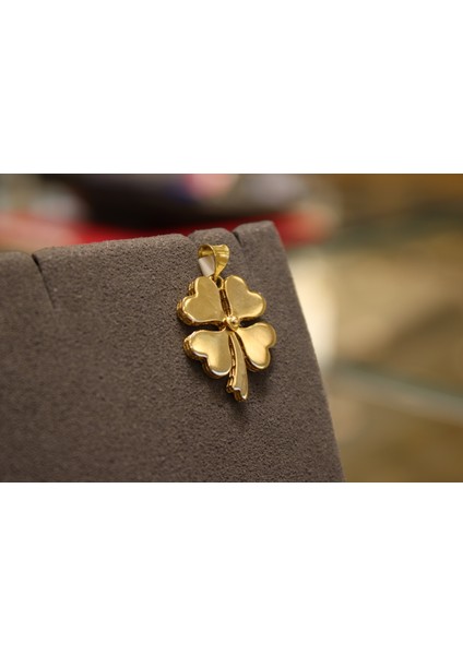 14 Ayar Altın Yonca Kolye Ucu fiyatları