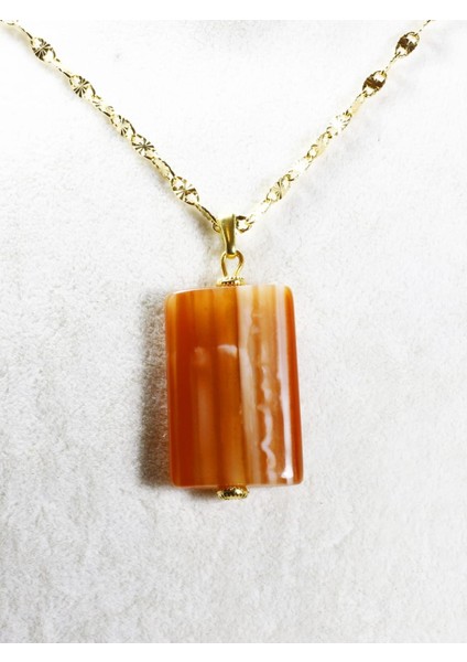 Doğal Kırmızı Akik Taşı Kolye Ucu | Gerçek Altın Kaplama Detaylı