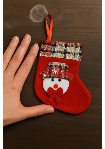 Kış Temalı Kar Adam Sevimli Süslemeli Kırmızı Yılbaşı Çorabı Şömine Asmalık Ev Dekoru Noel Hediyesi! fiyatları