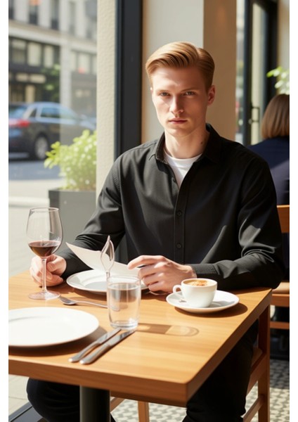 Erkek Stiline Şıklık Katan Dokulu Yüzeyli Rahat Kalıp Uzun Kollu Gömlek Seçeneği Dayanıklı