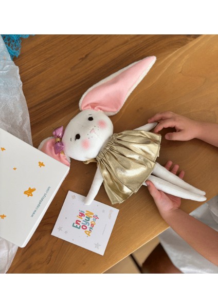 Oyuncak Bebek El Yapımı %100 Pamuk Bez Bebek Tavşan Tofi Hediye Kutulu modelleri