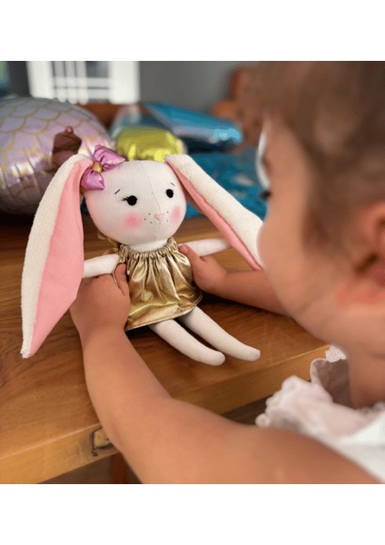 Oyuncak Bebek El Yapımı %100 Pamuk Bez Bebek Tavşan Tofi Hediye Kutulu fırsatları