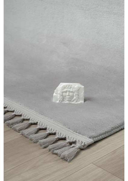 Cloudy Açık Gri Oval Örgü Saçaklı Peluş Yumuşacık Yıkanabilir Kaymaz Taban Halı Salon Oturma Odası fiyatları