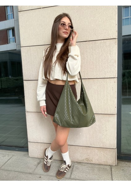 Verona Örgü Dokulu Salaş Görünümlü ve Geniş Hacimli Kadın Omuz Çantası(: Boy 28*en 48*TABAN12 Cm) fiyatları