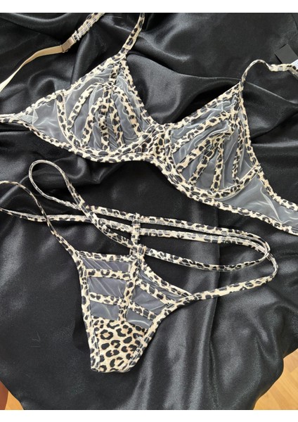Saten Biyeli Tül Sütyen Tanga Takım - Kapsız - Fashion - Lepoar
