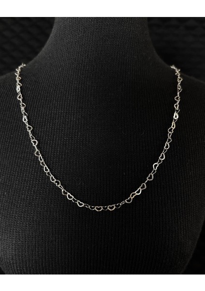 Kalp Detaylı Gümüş Zincir Kolye fırsatları