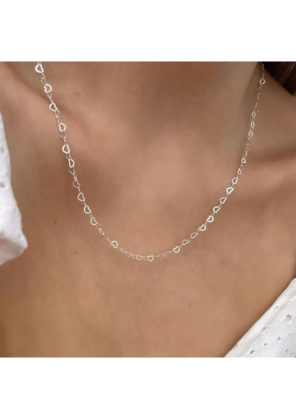 Kalp Detaylı Gümüş Zincir Kolye indirimleri