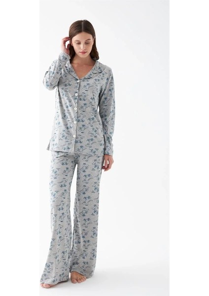Kadın Gri Desenli Düğmeli Pamuklu Pijama Takımı indirimleri