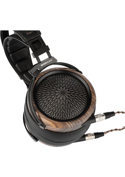 Peacock Black fiyatları