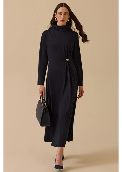 Kadın Metal Aksesuarlı Drapeli Elbise 1025 Lacivert