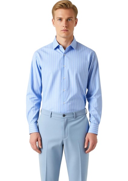 Erkek Gardirobunun Zamansiz Parcası Cizgili Dokuma Kumas Regular Fit Uzun Kollu Gomlek Şık