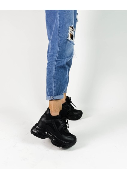 Siyah Renk Içten Gizli Topuk Bağcıklı Kadın Sneakers fiyatları